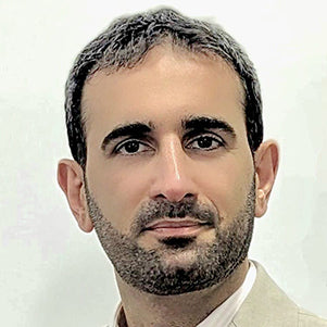 Arash Kalantari instructor picture